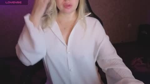 Anna online show from 06.15.26