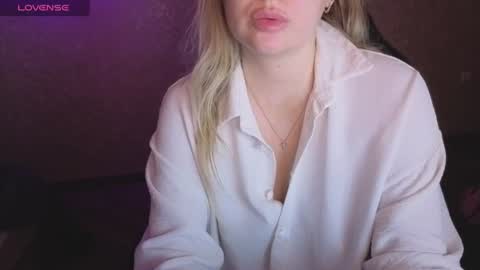 Anna online show from 06.18.26