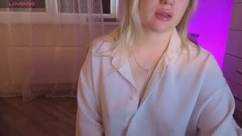 Anna online show from 07.23.26