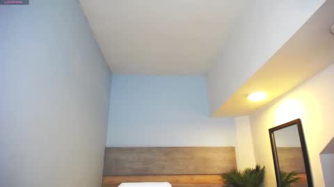 Liseth Fox online show from 02.27.25