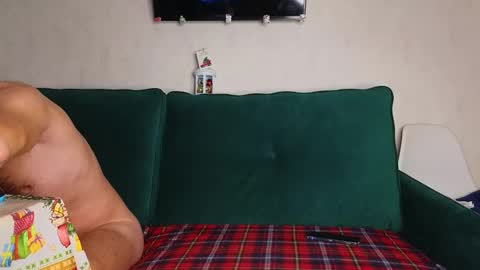 Kris Maks online show from 01.12.25