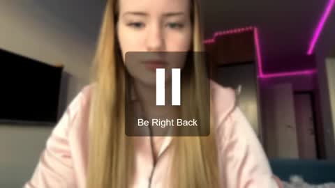 Aurora online show from 05.17.26