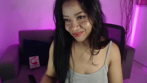 Snapshot of liss_petty chatting on 01.17.25 Liss online show from 01.17.25