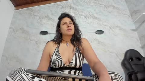 Lisa online show from 01.21.25