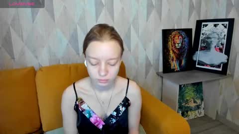 Snapshot of lissa_kitsune chatting on 02.18.25 Lissa online show from 02.18.25