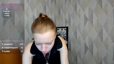 Snapshot of lissa_kitsune chatting on 02.18.25 Lissa online show from 02.18.25