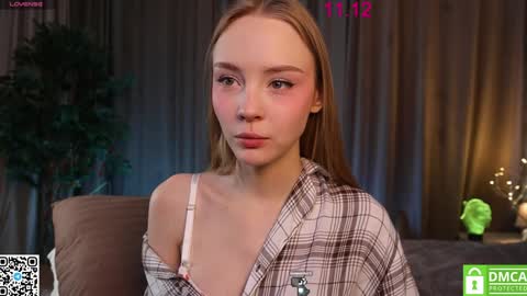 your Liza again. Next stream Dec. 1  at 2 or 3  GMT online show from 12.11.24