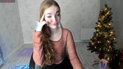 Snapshot of lissacain chatting on 01.16.25 Lissa online show from 01.16.25