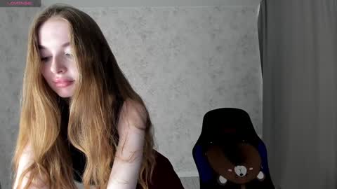 Snapshot of lissacain chatting on 01.22.25 Lissa online show from 01.22.25