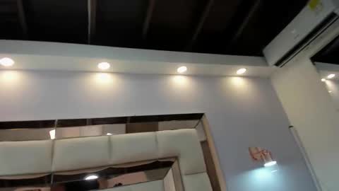 lissaharris online show from 02.01.26