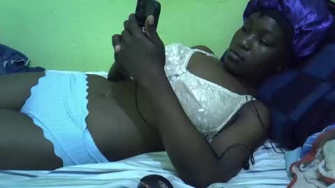 lisssa01 online show from 09.18.25