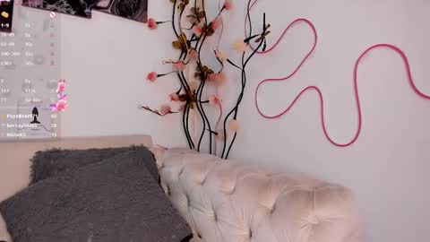 Aillyn  online show from 02.26.25
