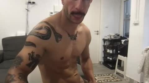 Snapshot of litlelover chatting on 10.09.25 litlelover online show from 10.09.25