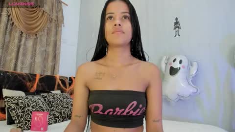 Snapshot of little_abbye chatting on 10.22.25 little_abbye online show from 10.22.25
