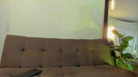 little_alana069 online show from 09.11.25