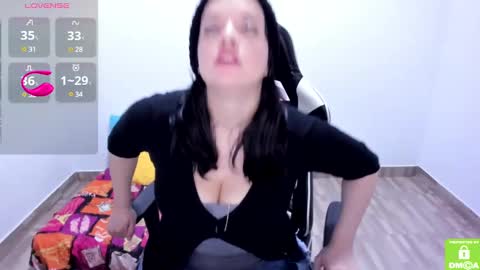 Angely online show from 12.13.24