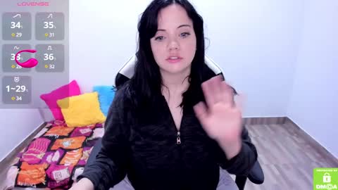 Angely online show from 12.18.24