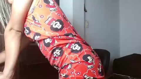 Snapshot of little_babyboo_ chatting on 06.21.26 Catalina online show from 06.21.26