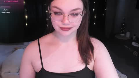 Eva online show from 12.13.24