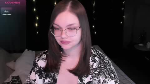 Eva online show from 12.18.24