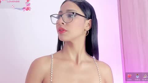    online show from 11.25.25