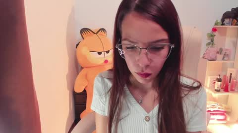 Help me reach 100 likes online show from 01.29.25