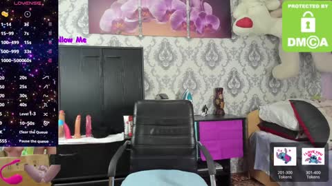 Snapshot of little_letti chatting on 12.06.24 Letti online show from 12.06.24