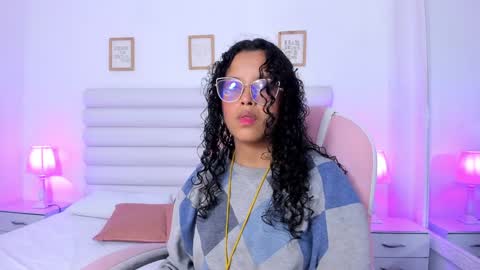 little_lilith_apple online show from 12.09.24