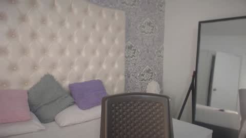 little_lilith_apple online show from 12.14.24