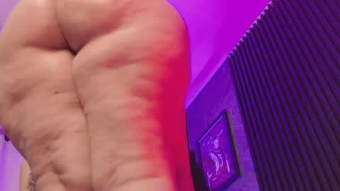 Snapshot of little_maeve chatting on 03.09.25 Maeve  online show from 03.09.25