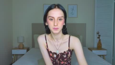 little_mollee online show from 09.10.25