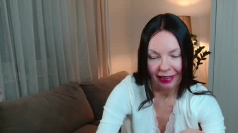 Nicole online show from 02.17.26