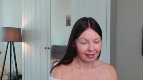 Nicole online show from 06.02.26