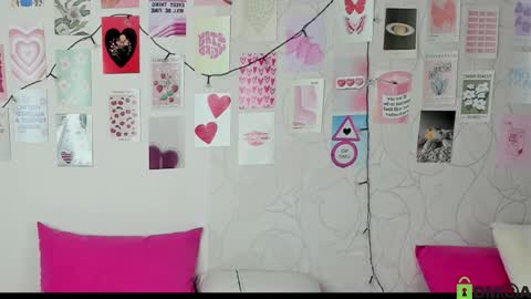 Kriss online show from 10.19.25