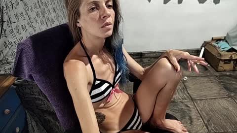 Snapshot of little_savage chatting on 12.31.24 little_savage online show from 12.31.24