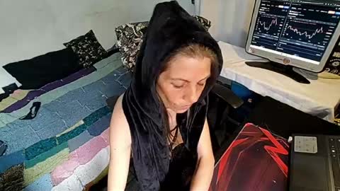 Snapshot of little_savage chatting on 06.10.26 little_savage online show from 06.10.26