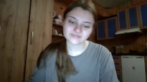 little_shygirl_ online show from 10.09.25