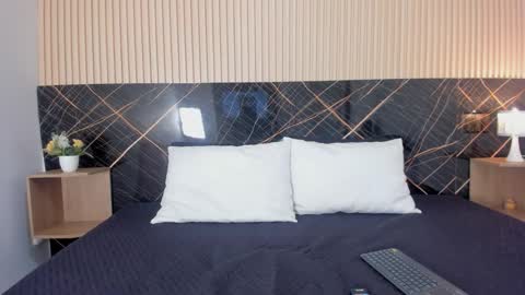 Tania online show from 11.29.25