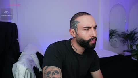 little_vannesaa online show from 01.14.25