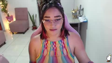 Snapshot of littleangelx_m chatting on 01.21.25 Daniela online show from 01.21.25