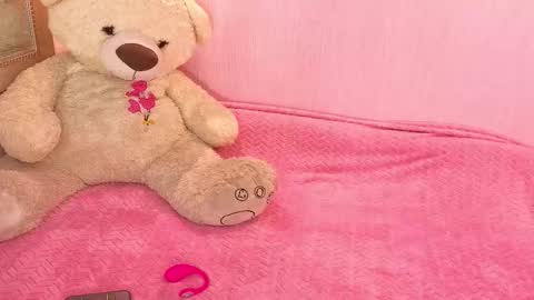 Ari online show from 03.25.26