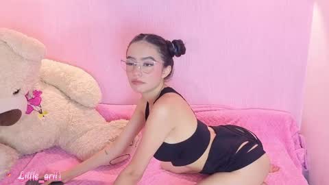 Ari online show from 05.26.26