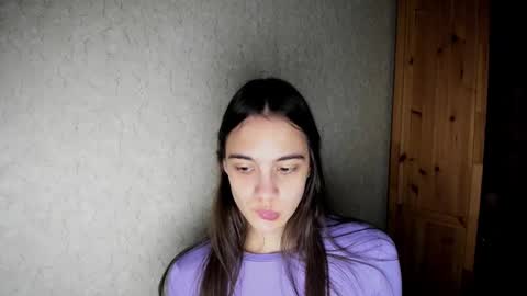 littleashleyy online show from 11.30.25