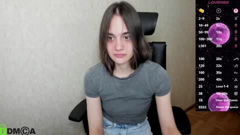 littleashleyy online show from 04.18.26