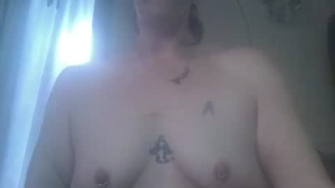 Snapshot of littlebigsquirt7945 chatting on 09.10.25 Sady Jayne online show from 09.10.25