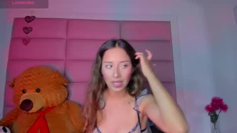 littlee_emma_ online show from 01.08.25