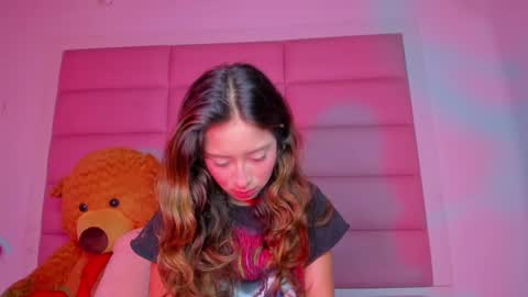 littlee_emma_ online show from 03.03.25
