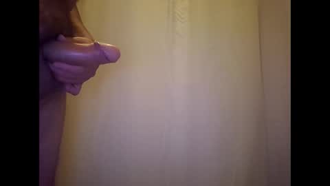 littleguyy888 online show from 12.02.25