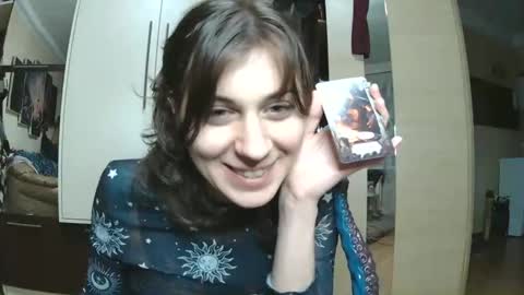 littlehappines online show from 02.20.26