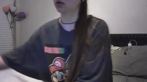 Snapshot of littlejessielov chatting on 12.04.24 Jessie online show from 12.04.24